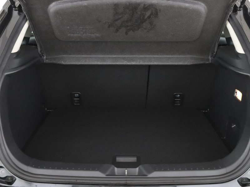 Mazda CX-3 navi półskóra klima auto kamera i czujniki parkowania grzane fotele