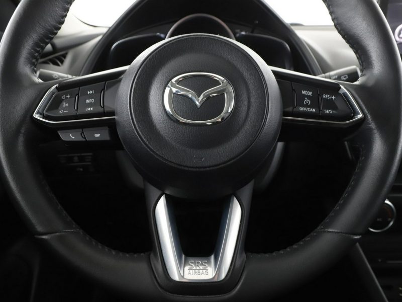 Mazda CX-3 navi półskóra klima auto kamera i czujniki parkowania grzane fotele