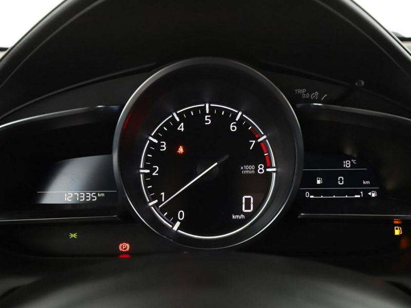 Mazda CX-3 navi półskóra klima auto kamera i czujniki parkowania grzane fotele