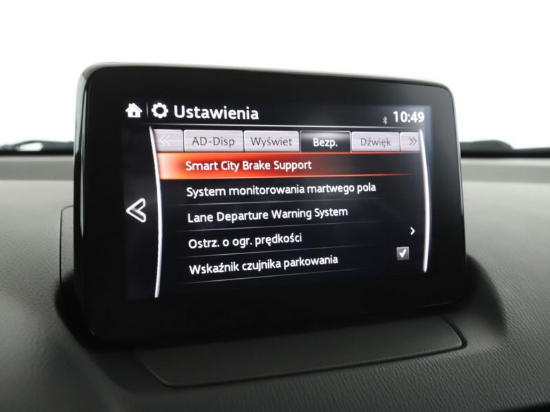 Mazda CX-3 navi półskóra klima auto kamera i czujniki parkowania grzane fotele