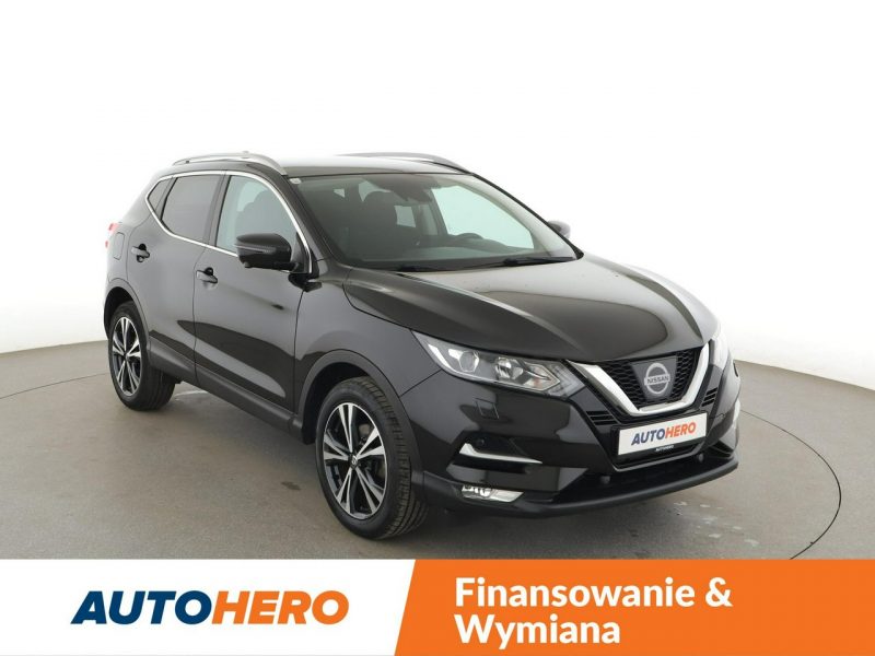 Nissan Qashqai N-Connecta navi panorama kamera360 grzane fotele tempomat II (2013-2021)