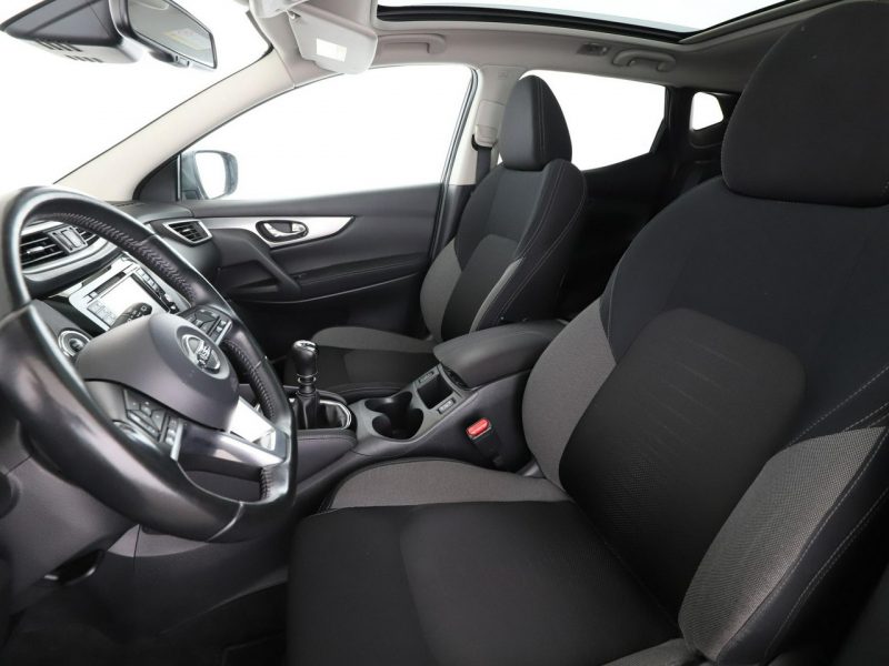 Nissan Qashqai N-Connecta navi panorama kamera360 grzane fotele tempomat II (2013-2021)