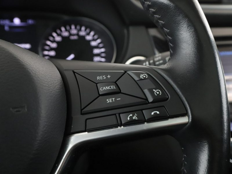 Nissan Qashqai N-Connecta navi panorama kamera360 grzane fotele tempomat II (2013-2021)