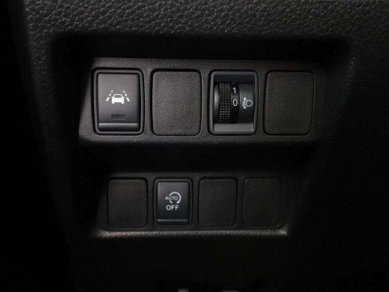 Nissan Qashqai N-Connecta navi panorama kamera360 grzane fotele tempomat II (2013-2021)