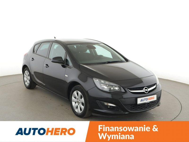 Opel Astra 1.4T Edition Klimatyzacja Tempomat Navi Grzane Fotele Kierownica 2xPDC K (2015-2021)