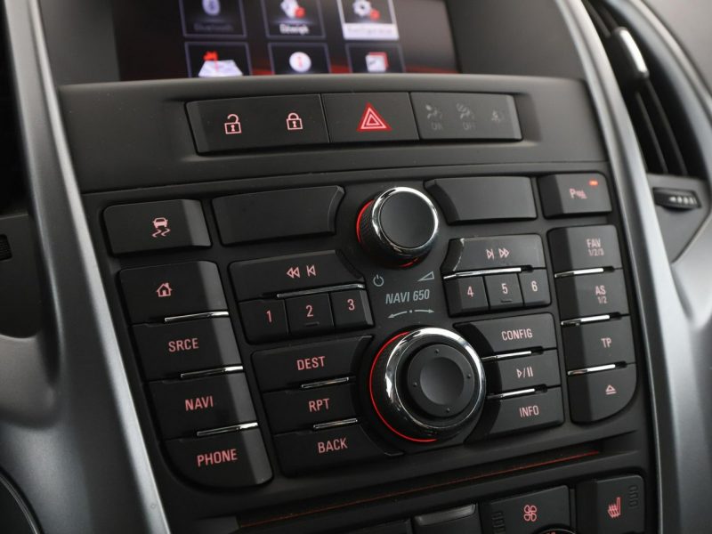 Opel Astra 1.4T Edition Klimatyzacja Tempomat Navi Grzane Fotele Kierownica 2xPDC K (2015-2021)