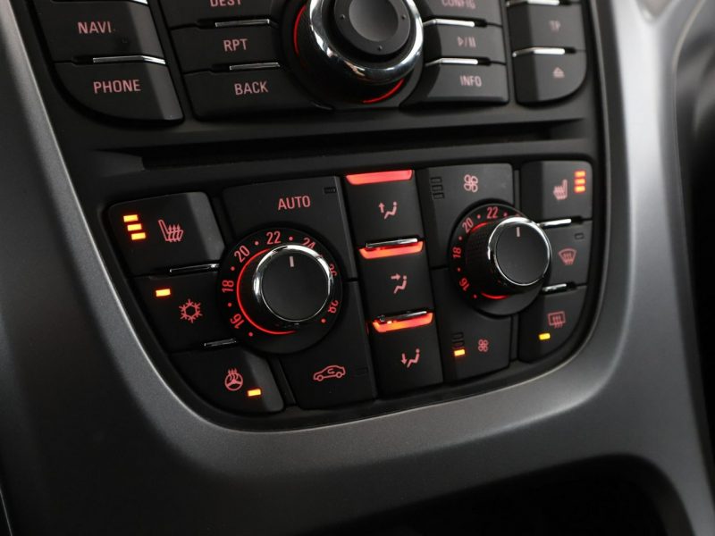 Opel Astra 1.4T Edition Klimatyzacja Tempomat Navi Grzane Fotele Kierownica 2xPDC K (2015-2021)