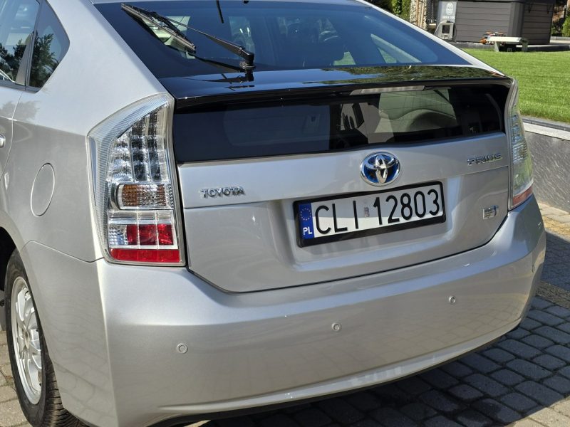 Toyota Prius Hybrid 1.8 VVT-I E-CVT I-właściciel / 62-tyś przebiegu III (2003 - 2009)