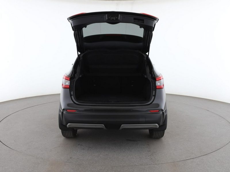 Nissan Qashqai Tekna automat navi grzane fotele tempomat Bluetooth II (2013-2021)