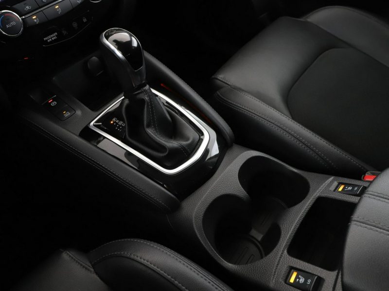 Nissan Qashqai Tekna automat navi grzane fotele tempomat Bluetooth II (2013-2021)