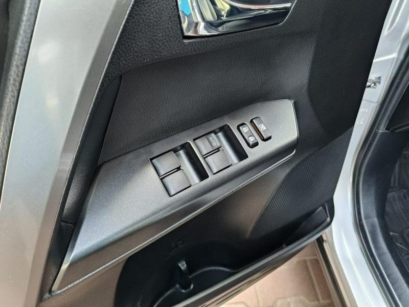 Toyota RAV-4 2.5 HYBRID 197KM 4x4 Executive,Skóra,Navi,El.Klapa,El.Fotel,HandsFree IV (2012-)