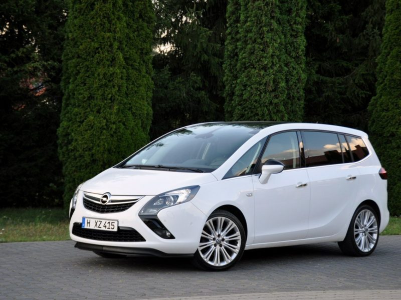 Opel Zafira 2.0d(165KM)*Bi-Xenon*Led*Panorama*Navi*Kamera*7-Foteli*Skóry*Alu19"ASO C (2011-)