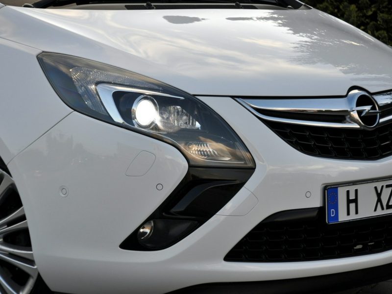 Opel Zafira 2.0d(165KM)*Bi-Xenon*Led*Panorama*Navi*Kamera*7-Foteli*Skóry*Alu19"ASO C (2011-)