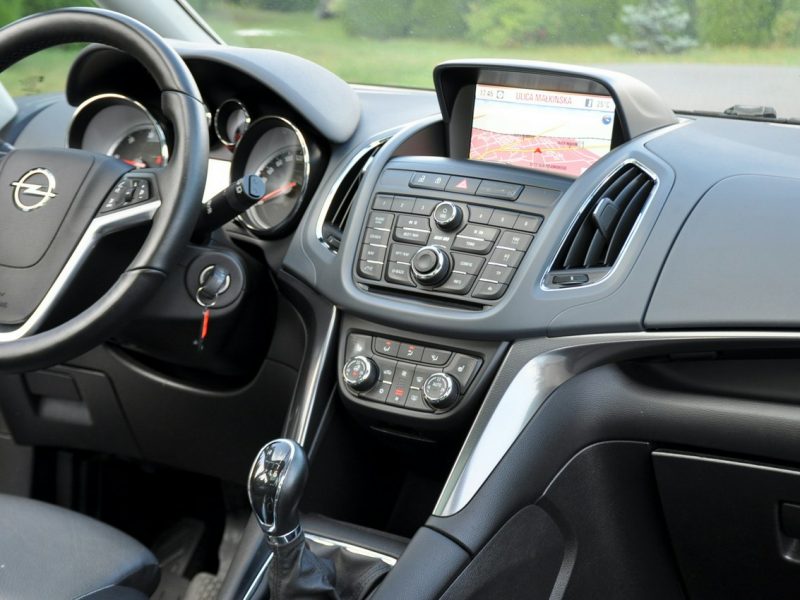 Opel Zafira 2.0d(165KM)*Bi-Xenon*Led*Panorama*Navi*Kamera*7-Foteli*Skóry*Alu19"ASO C (2011-)