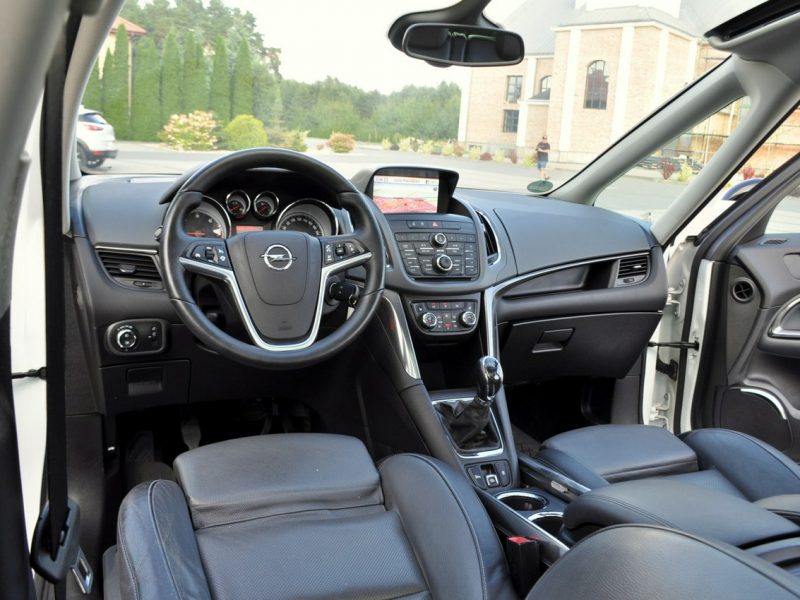 Opel Zafira 2.0d(165KM)*Bi-Xenon*Led*Panorama*Navi*Kamera*7-Foteli*Skóry*Alu19"ASO C (2011-)