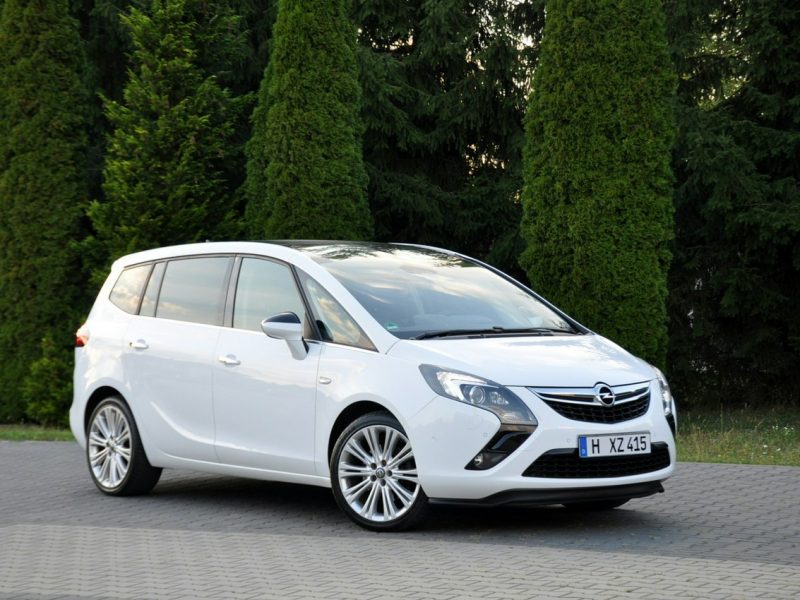 Opel Zafira 2.0d(165KM)*Bi-Xenon*Led*Panorama*Navi*Kamera*7-Foteli*Skóry*Alu19"ASO C (2011-)