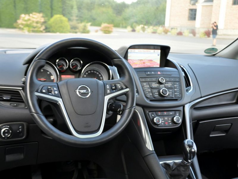 Opel Zafira 2.0d(165KM)*Bi-Xenon*Led*Panorama*Navi*Kamera*7-Foteli*Skóry*Alu19"ASO C (2011-)