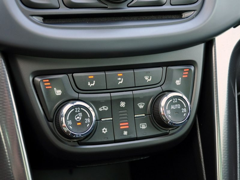 Opel Zafira 2.0d(165KM)*Bi-Xenon*Led*Panorama*Navi*Kamera*7-Foteli*Skóry*Alu19"ASO C (2011-)
