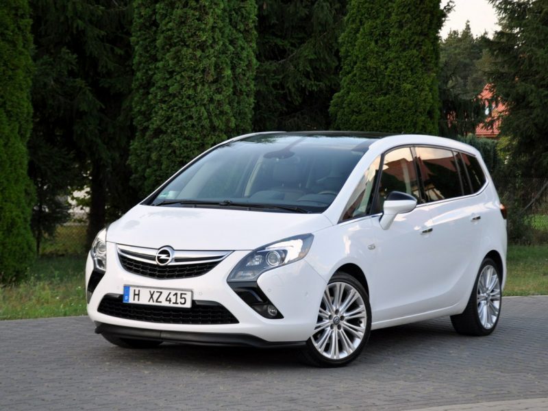 Opel Zafira 2.0d(165KM)*Bi-Xenon*Led*Panorama*Navi*Kamera*7-Foteli*Skóry*Alu19"ASO C (2011-)