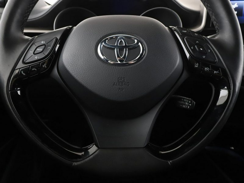 Toyota C-HR GRATIS! Pakiet Serwisowy o wartości 600 zł!