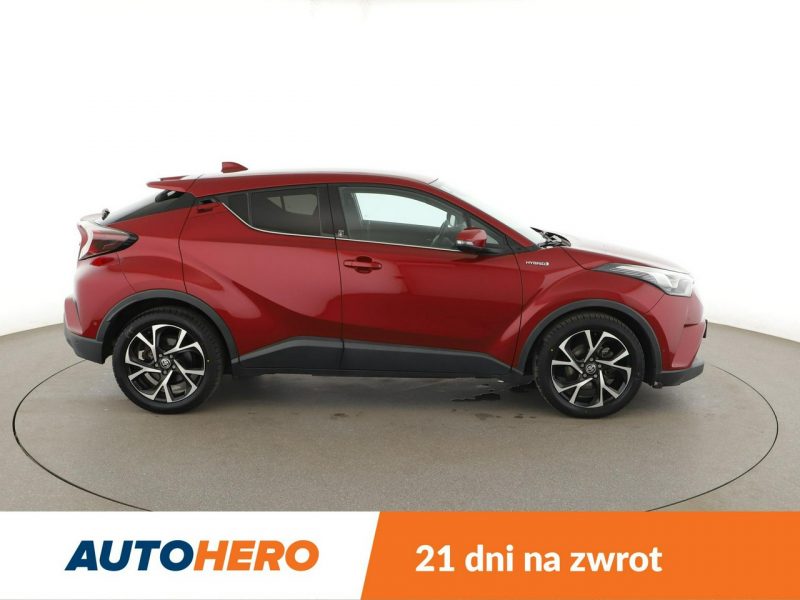 Toyota C-HR GRATIS! Pakiet Serwisowy o wartości 600 zł!