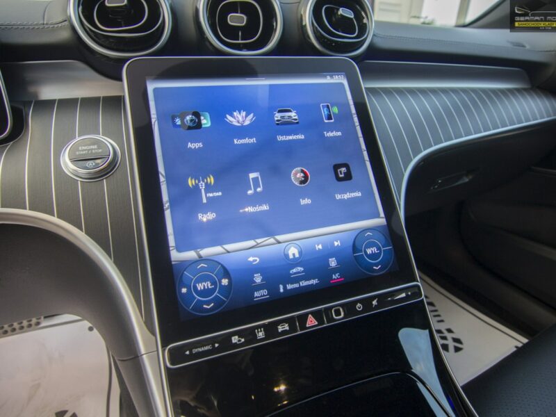 Mercedes C 220 AMG / Night view / 4Matic / Multibeam / Kamery / Asystenty + FV23% W206 (2021-)