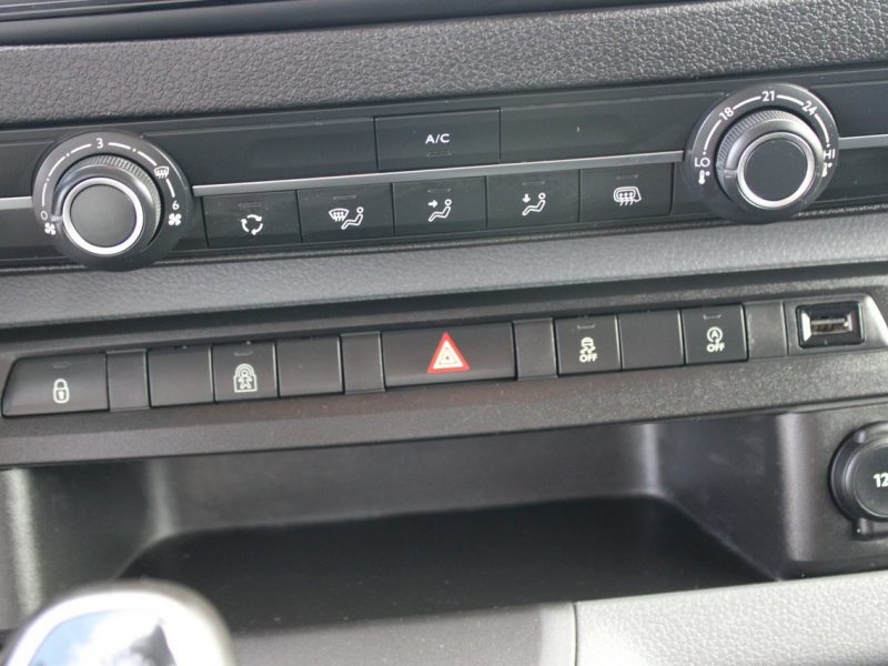 Peugeot Expert S&S LONG Premium Webasto Brygad. SalonPL II (2007-)