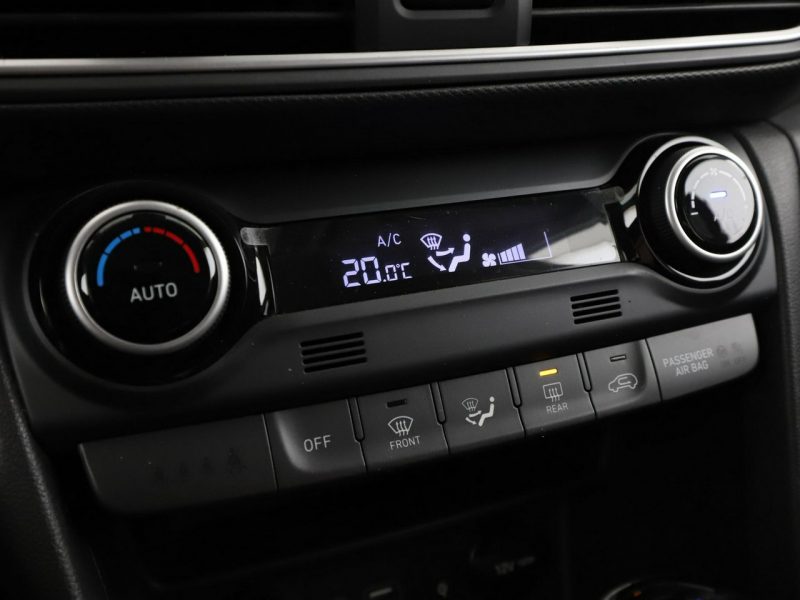Hyundai Kona Premium automat 4x4 skóra 177KM navi grzane fotele kamera klima-auto I (2017-2023)