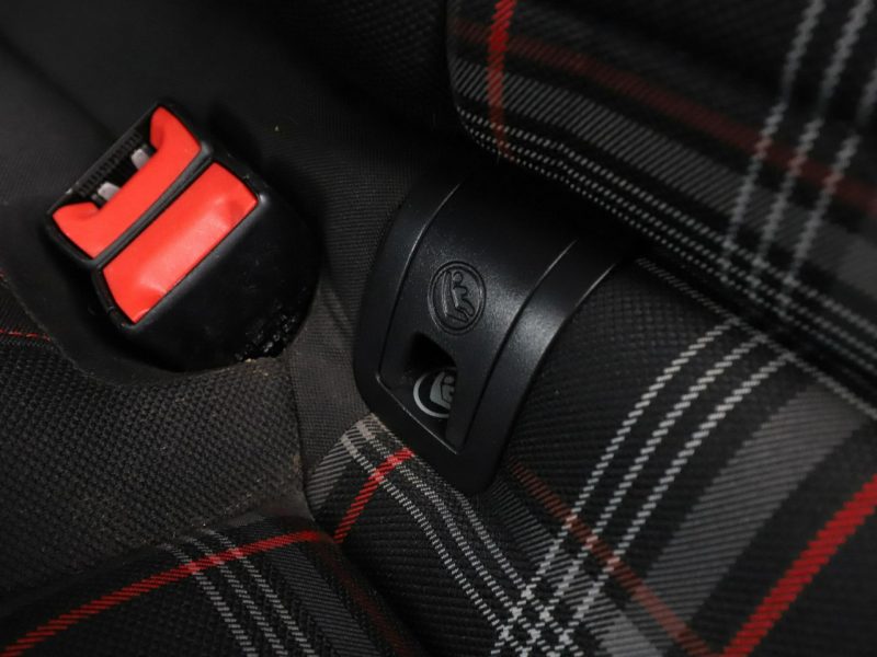 Volkswagen Golf virtual cocpit full LED navi klima auto kamera i czujniki parkowania g VII (2012-)
