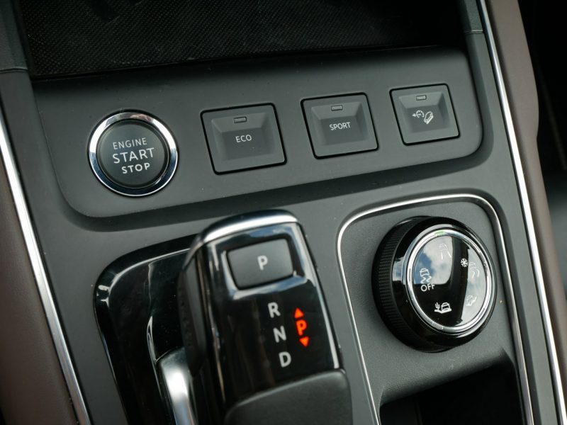 Citroen C5 Aircross 1.5 B-HDI 131KM Shine Automat EAT8 -Panorama +Hak -Bardzo bogaty