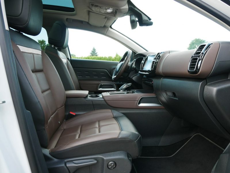 Citroen C5 Aircross 1.5 B-HDI 131KM Shine Automat EAT8 -Panorama +Hak -Bardzo bogaty