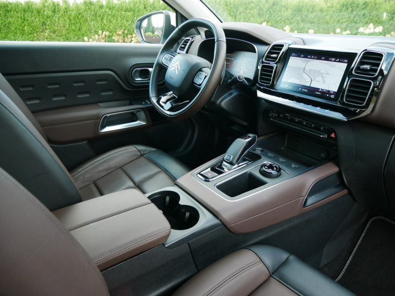 Citroen C5 Aircross 1.5 B-HDI 131KM Shine Automat EAT8 -Panorama +Hak -Bardzo bogaty