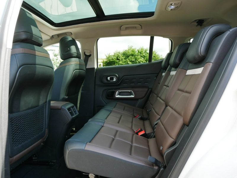 Citroen C5 Aircross 1.5 B-HDI 131KM Shine Automat EAT8 -Panorama +Hak -Bardzo bogaty
