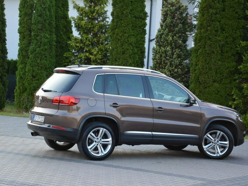 Volkswagen Tiguan Lift Toffee Brown bi-xenon Ledy Navi Kamera 2xParktr. Park Assist ASO I (2007-2016)