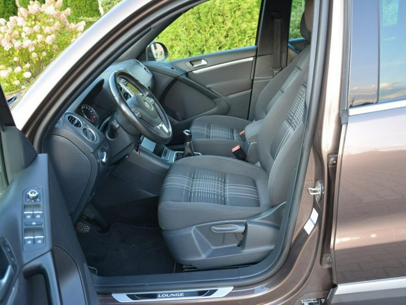 Volkswagen Tiguan Lift Toffee Brown bi-xenon Ledy Navi Kamera 2xParktr. Park Assist ASO I (2007-2016)
