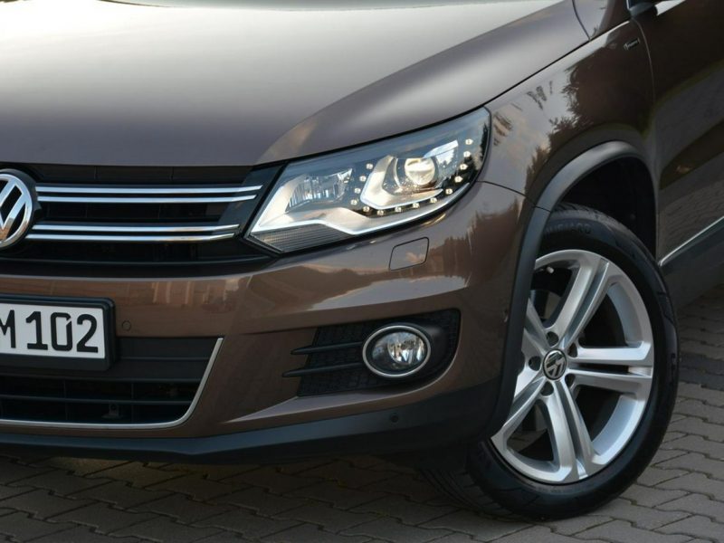 Volkswagen Tiguan Lift Toffee Brown bi-xenon Ledy Navi Kamera 2xParktr. Park Assist ASO I (2007-2016)