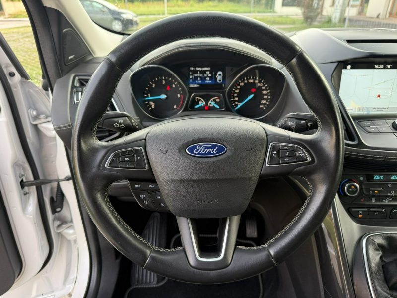 Ford Kuga 2.0TDCI Manual Vignale BixXenon Skóra Kamera Keyless Biała Perła II (2012-)