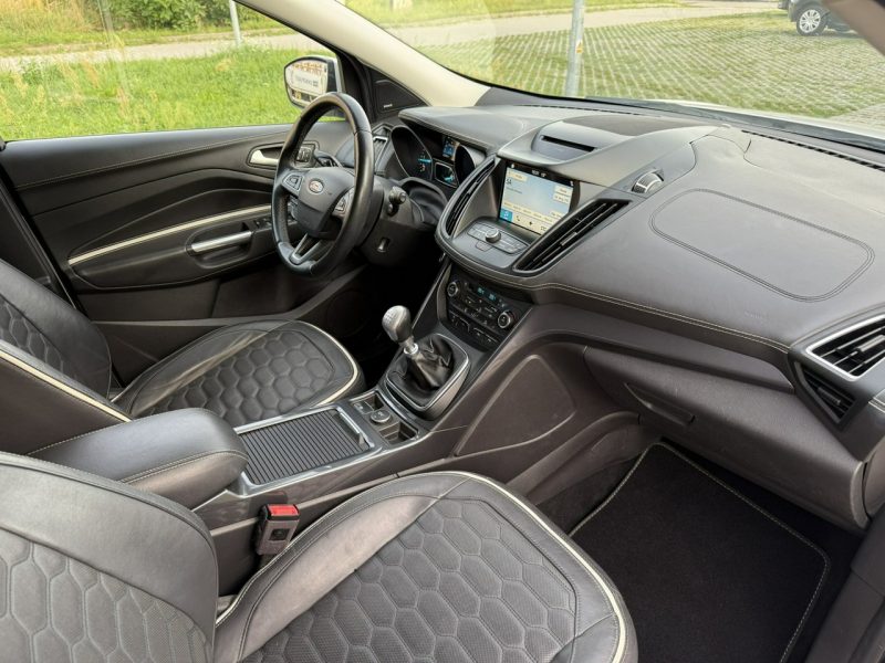 Ford Kuga 2.0TDCI Manual Vignale BixXenon Skóra Kamera Keyless Biała Perła II (2012-)