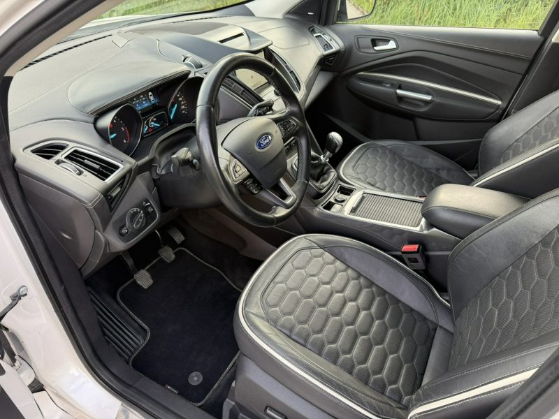Ford Kuga 2.0TDCI Manual Vignale BixXenon Skóra Kamera Keyless Biała Perła II (2012-)