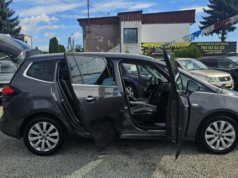 Opel Zafira 7 Os ! Przebieg 219000 * 2.0 Gwarancja*FULL OPCJA C (2011-)