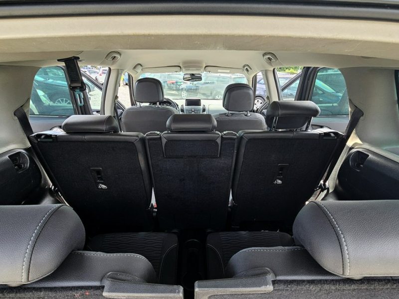 Opel Zafira 7 Os ! Przebieg 219000 * 2.0 Gwarancja*FULL OPCJA C (2011-)