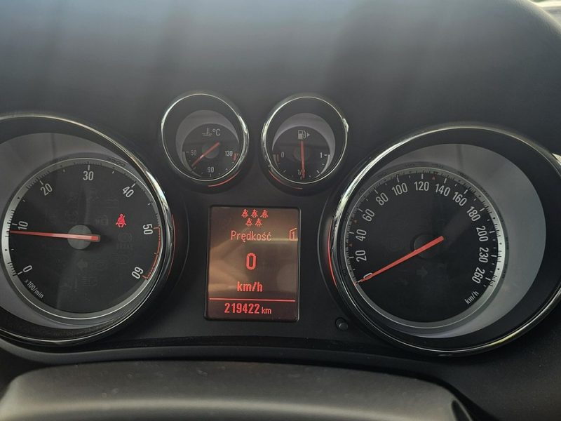 Opel Zafira 7 Os ! Przebieg 219000 * 2.0 Gwarancja*FULL OPCJA C (2011-)