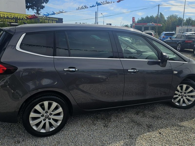 Opel Zafira 7 Os ! Przebieg 219000 * 2.0 Gwarancja*FULL OPCJA C (2011-)