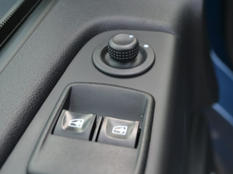 Opel Vivaro *Parktronic*Nagłośnienie*5osobowy*Kamera cofania*Zarejestrowany II (2014-2019)