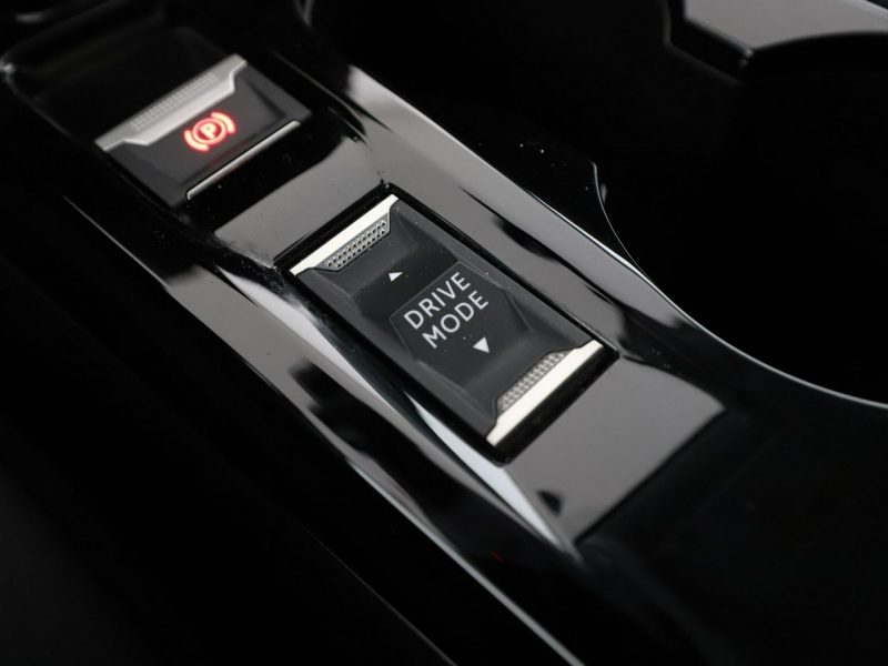 Peugeot 208 automat virtual cocpit półskóra kamera i czujniki parkowania klima aut II (2019 -)