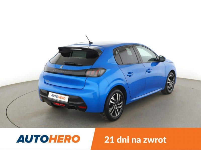 Peugeot 208 automat virtual cocpit półskóra kamera i czujniki parkowania klima aut II (2019 -)