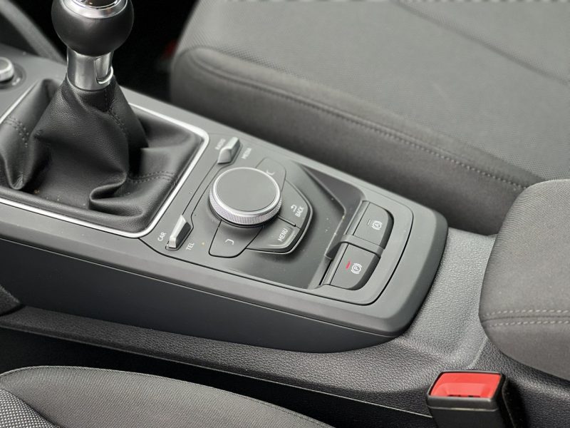 Audi Q2 Salon Polska Poleasingowy I właściciel Serwis ASO VAT 23% Bezwypadkowy