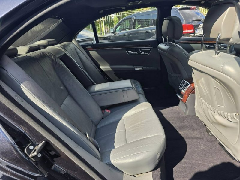 Mercedes S 320 3.0 CDI 235 KM, Long, 4-Matic, Pneumatyka, Dociągi, Tempomat Aktywny W221 (2005-2013)