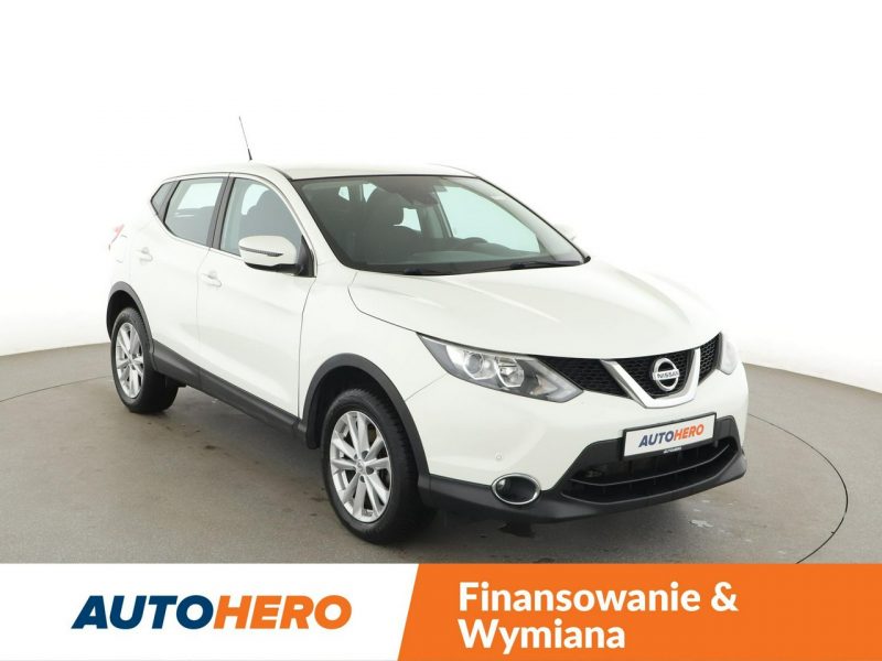 Nissan Qashqai navi klima auto kamera i czujniki parkowania grzane fotele II (2013-2021)