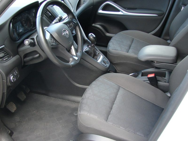 Opel Zafira 1.6 CDTI 136 KM Bogata Wersja D (2019-)